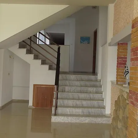 Hotel Pashos