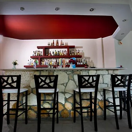 Hotel Pashos Kriopigi